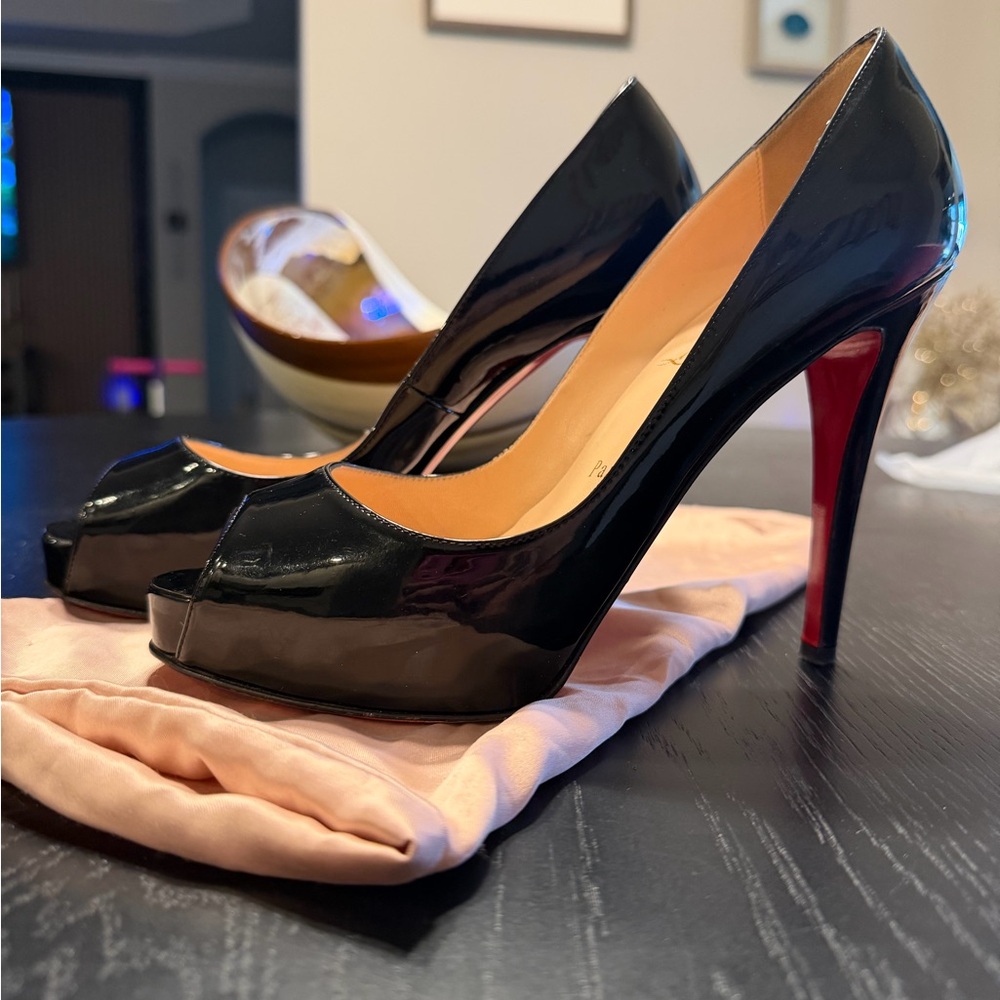 SOLD* Christian Louboutin Patent Leather Pumps